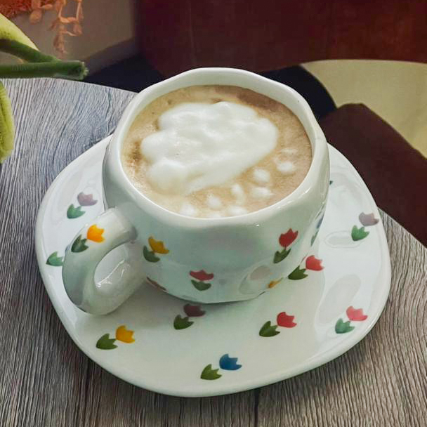 Hot latte with flavors